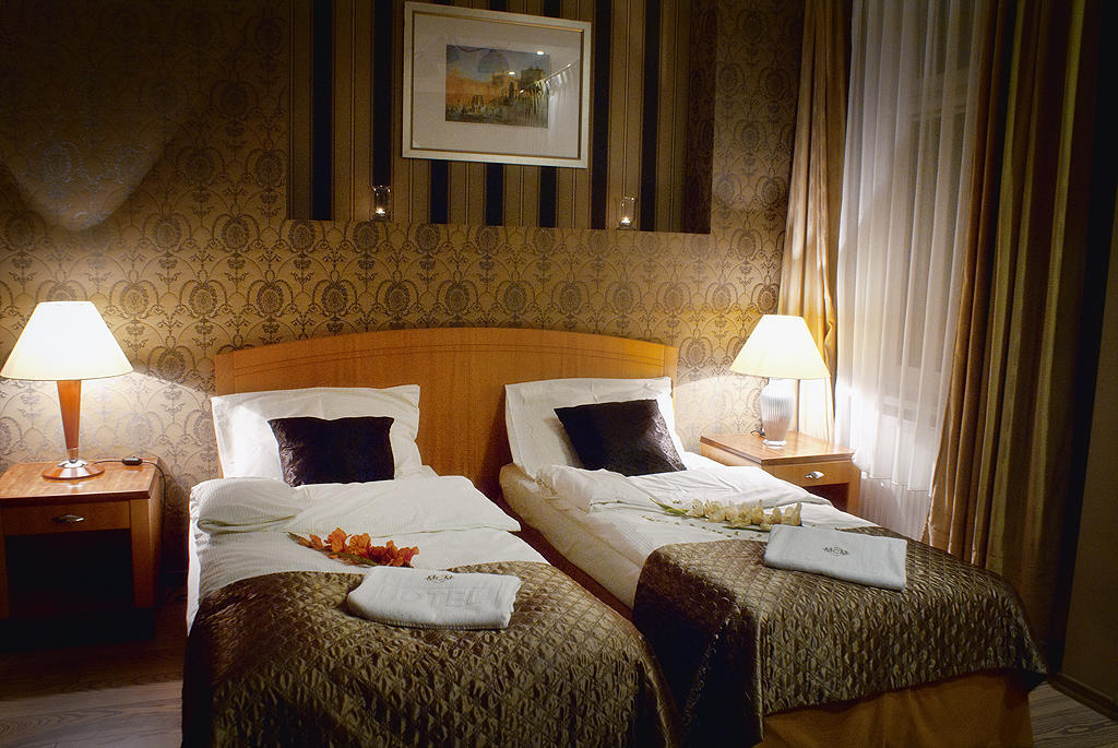 Hotel Mcm Plus Gorzów Wielkopolski Szoba fotó